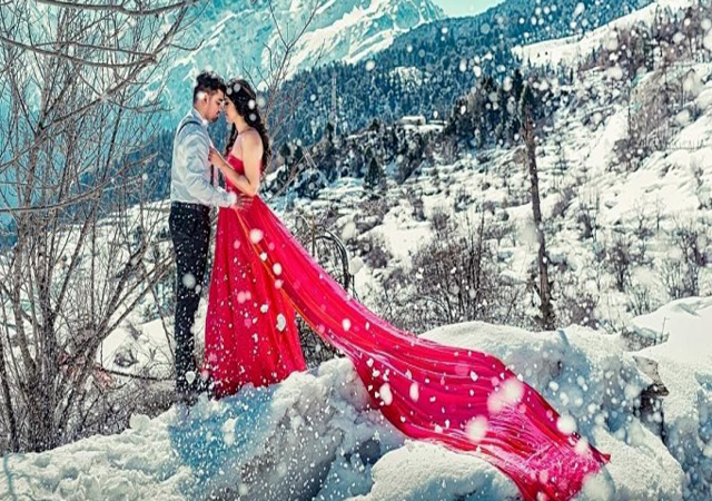 Best taxi service company katra